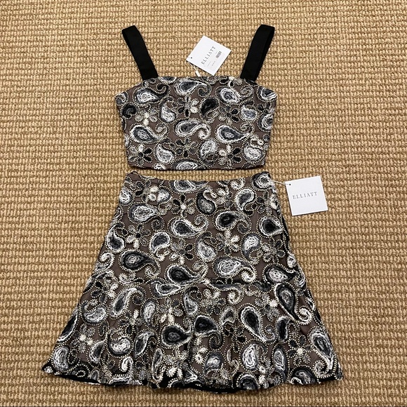 Elliatt Admire Two Piece Set Small NWT - Picture 2 of 10